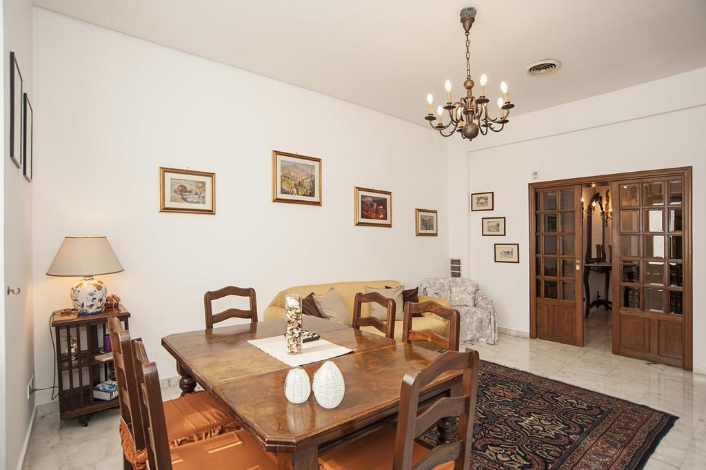 Casa vacanze Visconti Holiday House, Luxury With Jacuzzi