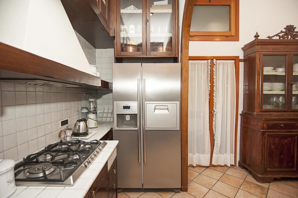 Visconti Holiday House, Luxury With Jacuzzi Casa vacanze Roma